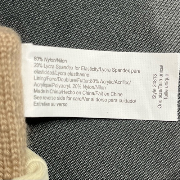 Isotoner Classics Gloves NEW BOX Leather Trim Oyster White Cosplay Costume Money - Picture 4 of 10